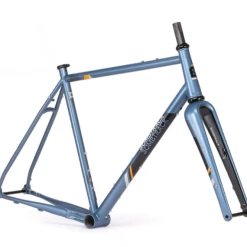 Kit Cadre Bombtrack Hook EXT Matt Metallic Grey Blue 2022 -Magasin De Roues Kit cadre Bombtrack Hook EXT 27 5 2022 Gravel Monstercross Baroudeur Cycles Lyon 3