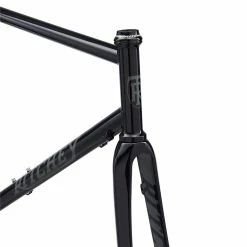 Kit Cadre Route Ritchey Road Logic Disc Noir / Logo Gris 10 Kit Cadre Route Ritchey Road Logic Disc Noir / Logo Gris -Magasin De Roues kit cadre ritchey road logic route acier fourche carbone ultra baroudeur cycles lyon revendeur noir headset
