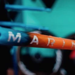 Marin Bikes Kit Cadre Marin Headlands 2022 13 Marin Bikes Kit Cadre Marin Headlands 2022 -Magasin De Roues marin bike headlands gravel carbon vtt randonnee baroudeur cycles revendeur lyon downtube