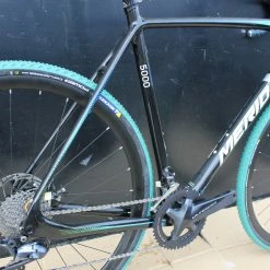 BH Vélo MERIDA Cyclocross 5000 Carbone Shimano Ultégra 8000 Disc 11V -Magasin De Roues merida cyclocross vert 4
