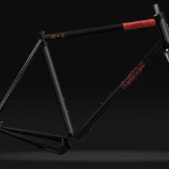 Kit Cadre Rodeo Labs Flaanimal 5.0 30 Kit Cadre Rodeo Labs Flaanimal 5.0 -Magasin De Roues rodeo labs flaanimal 5 0 kit cadre velo gravel acier carbone baroudeur cycles lyon naked red