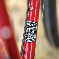 Surly Midnight Special 650B -Magasin De Roues surly midnight special sour strawberry sparkle velo gravel baroudeur cycles lyon 4