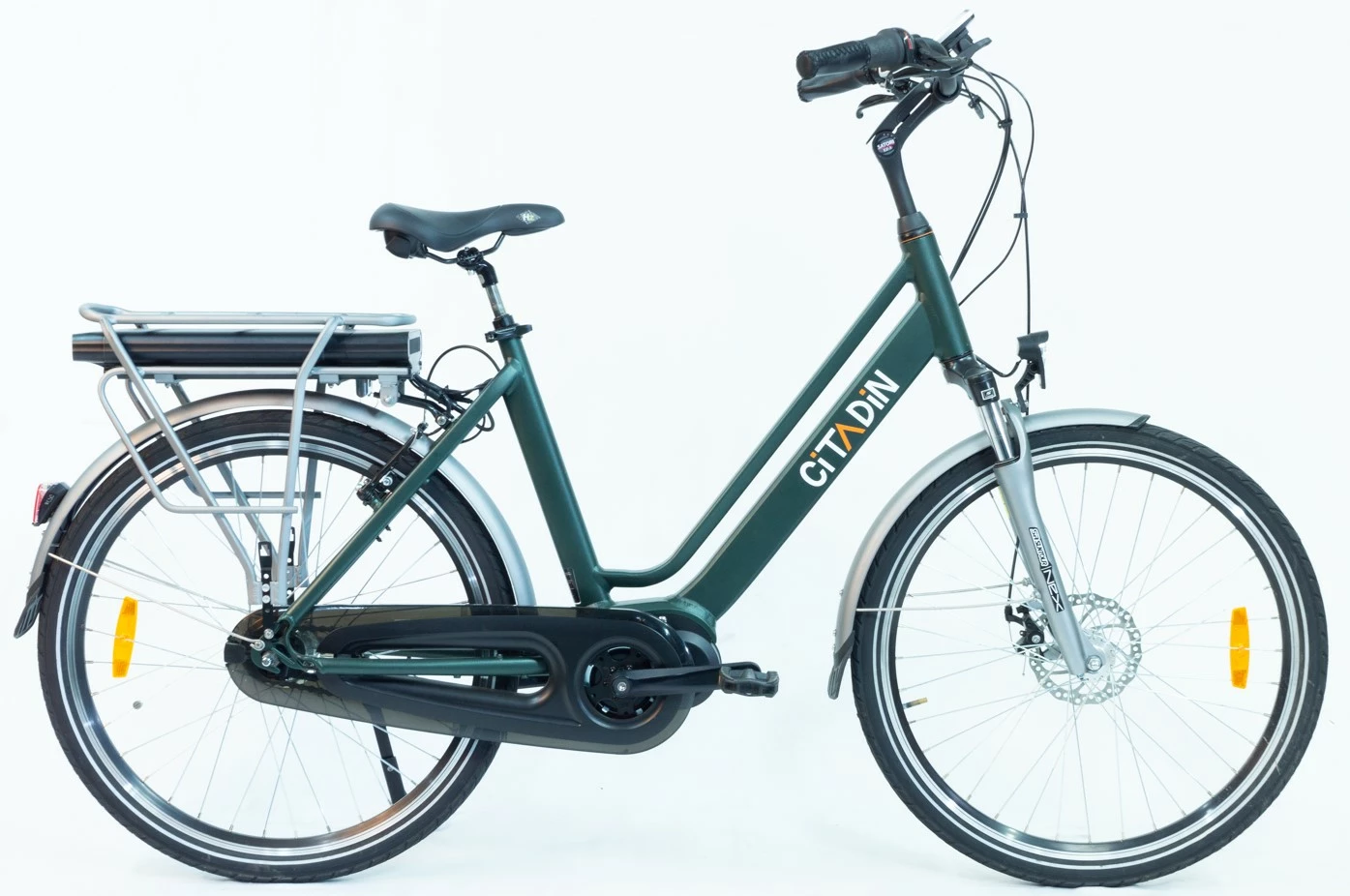 25 Kg Vélo électrique VIRAGE CITADIN 465 Wh 80 Kms 2022 Vert (Made In France) 1 25 Kg Vélo électrique VIRAGE CITADIN 465 Wh 80 Kms 2022 Vert (Made In France)