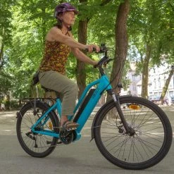 25 Kg Vélo électrique VIRAGE FLEURON 624Wh 150 Kms 2022 Caraïbes (Made In France) -Magasin De Roues virage fleuron bleu ciel 3